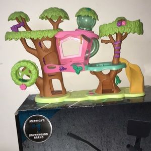 A lps toy